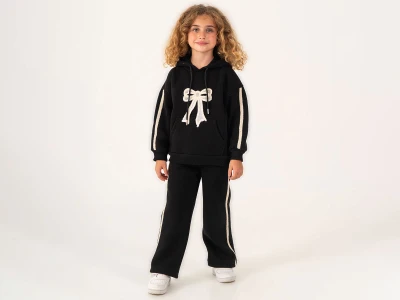 Toptan LUMİİ Kurdele Nakışlı Dantel İşlemeli 3 İp Şardonlu Kız Takım  - Toptan Çocuk Giyim Beniz Kids