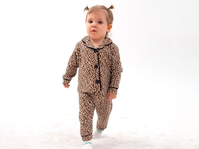 Leopar  Desenli Kız Bebe Pijama Takım