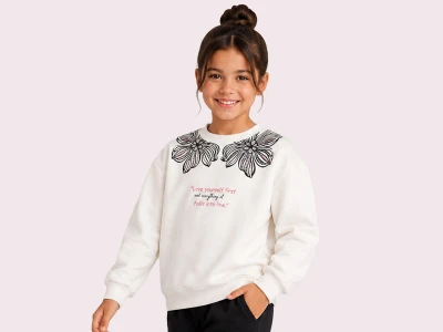Toptan ROYA KİDS Love Baskılı Çiçek Detaylı 3 İp Şardonlu Kız Sweat  BEYAZ - Beniz Bebe