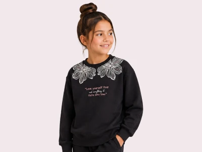 Toptan ROYA KİDS Love Baskılı Çiçek Detaylı 3 İp Şardonlu Kız Sweat  SİYAH - Beniz Bebe