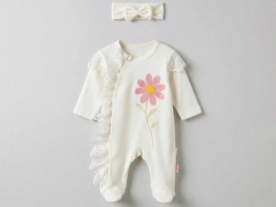 Papatya Nakışlı Kız Bebe Tulum