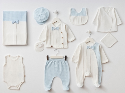 Toptan MİNİZEYN Papyonlu 10lü Erkek Bebe Hastane Çıkışı Set - Toptan Çocuk Giyim Beniz Kids