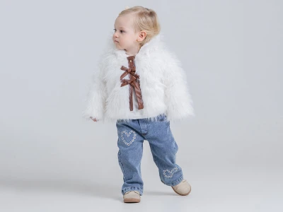 Toptan PAMPAL KİDS Peluş Ceketli Üçlü Kız Takım BEYAZ - Beniz Bebe