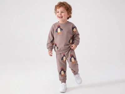 Toptan FEELY KİDS Penguen Desenli 3 İp Şardonlu Erkek Takım  - Toptan Çocuk Giyim Beniz Kids
