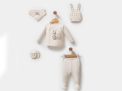 Tavşan Baskılı Kız Bebe 5li Set