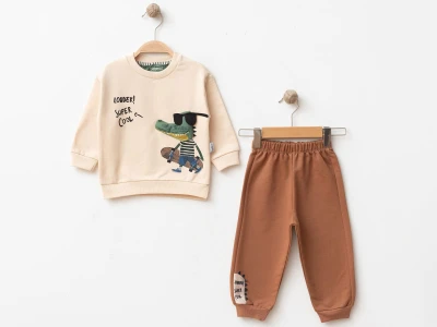 Toptan BEBİNNİ Timsah Baskılı Erkek Bebe Takım  KAHVERENGİ - Beniz Bebe