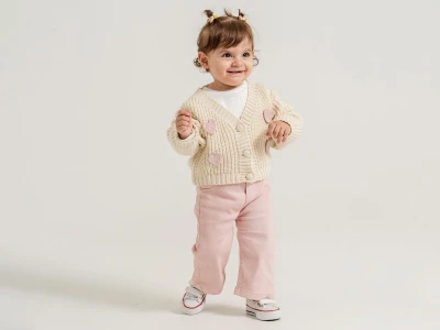 Toptan PAMPAL KİDS Kalp Nakışlı Triko Hırkalı Üçlü Kız Takım Розовый - Beniz Bebe
